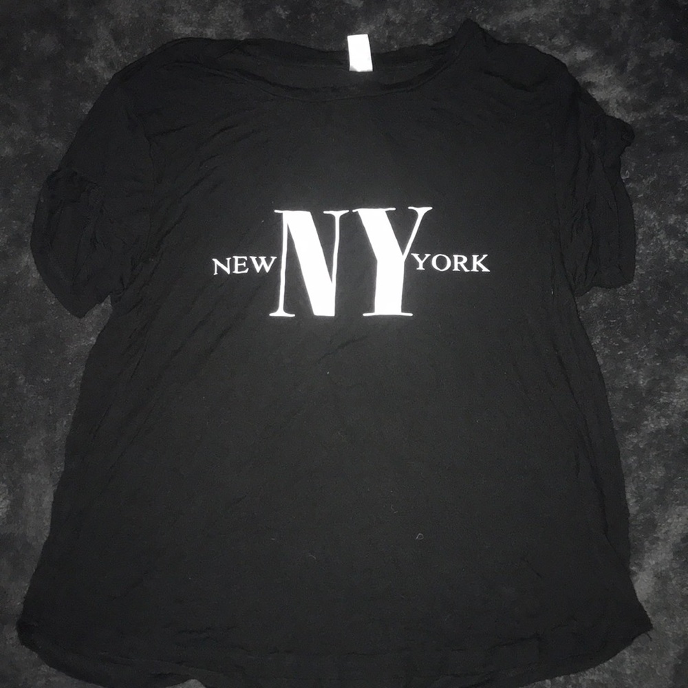 SHORT SLEEVE TEE